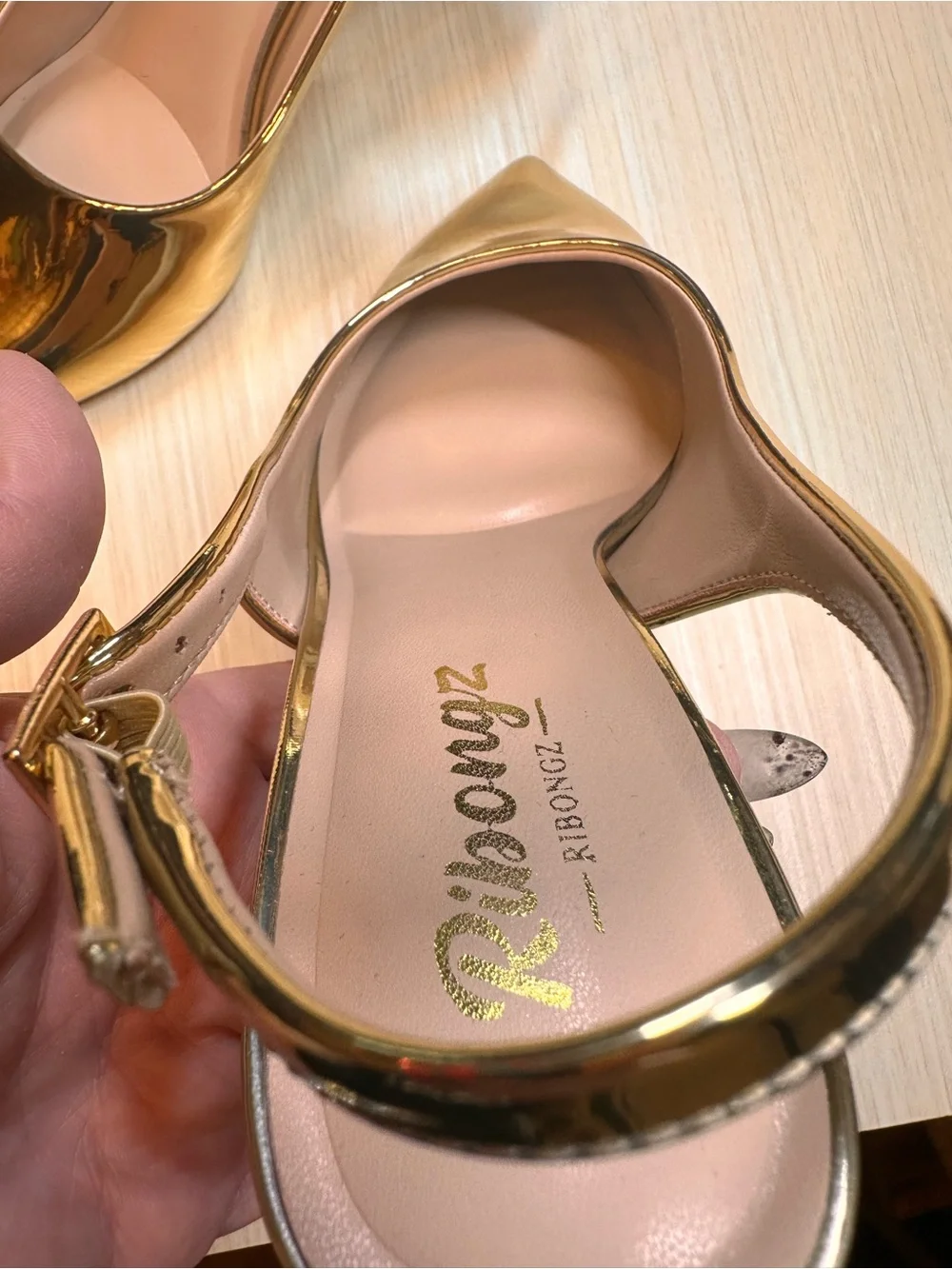 Gold Metallic Slingback Kitten Heels | Size 8 (Fits Like 7.5) | Like New ✨